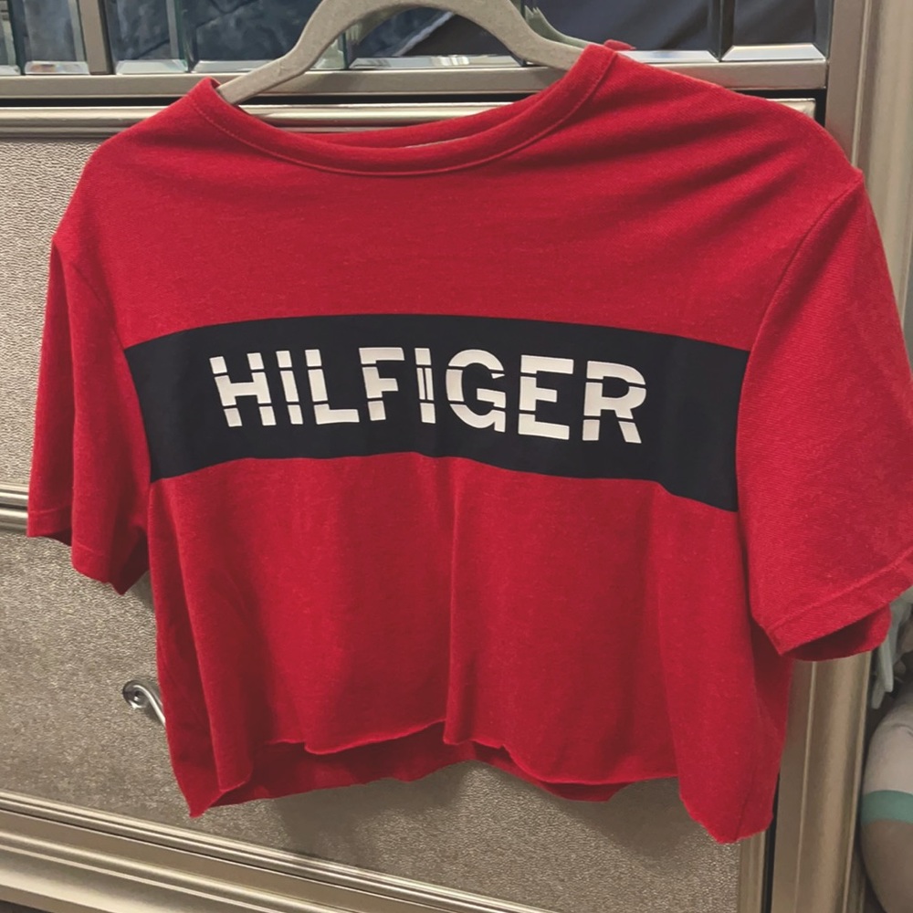 Red tommy hilfinger crop tee size S